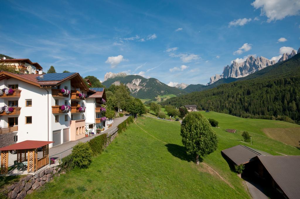 Residence Toeglhof Фунес Экстерьер фото